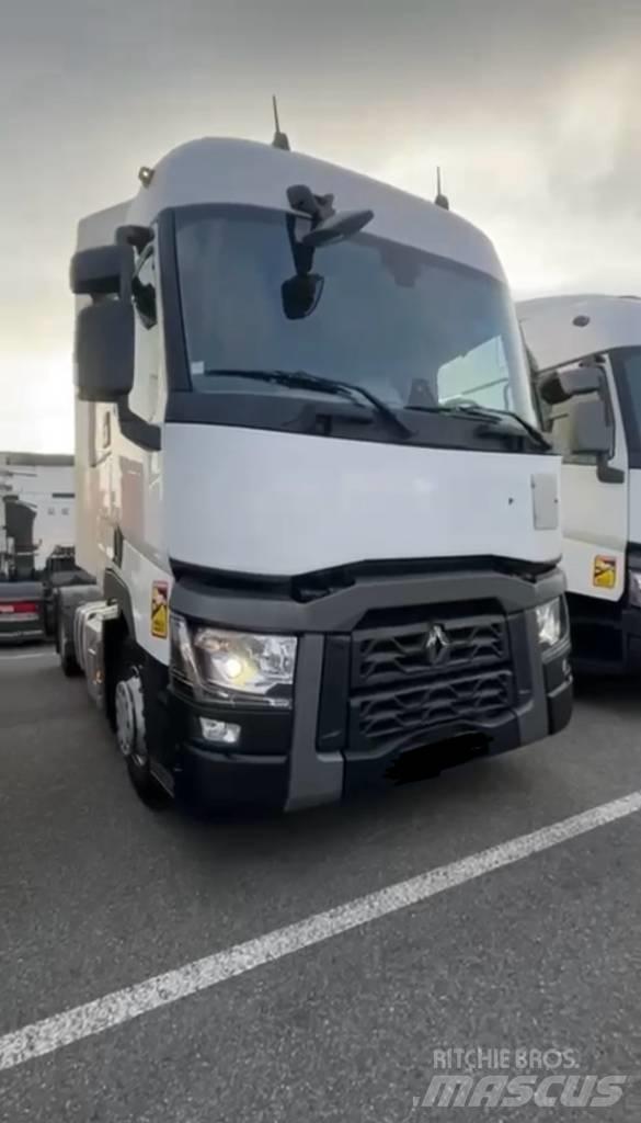 Renault T480 牵引车