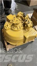 Komatsu WA 600-1 传动装置