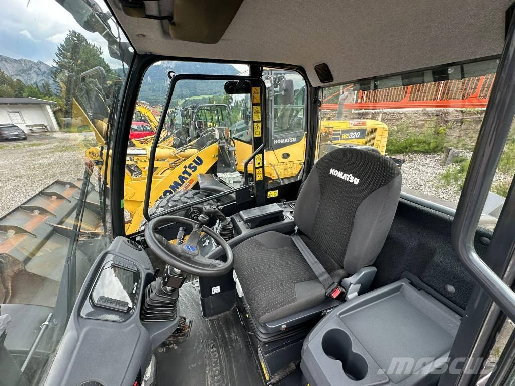 Komatsu WA 100 轮式装载机