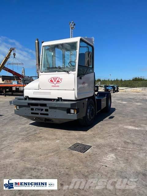 CVS Ferrari FYT 230 码头牵引车