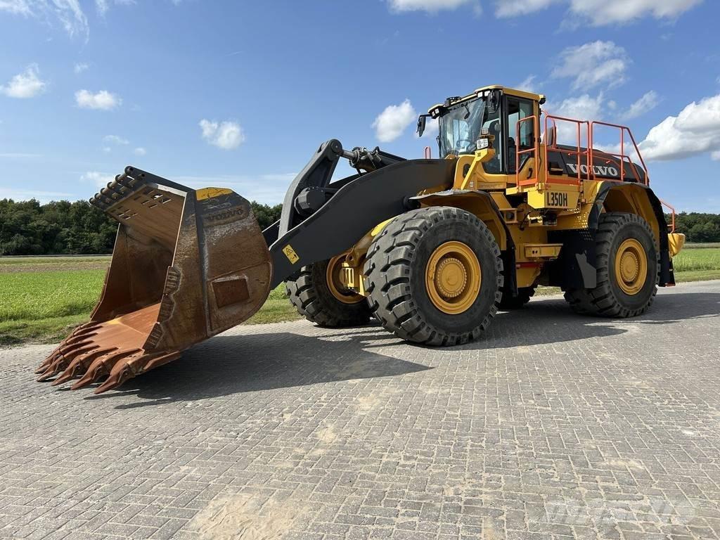 Volvo L350H 轮式装载机