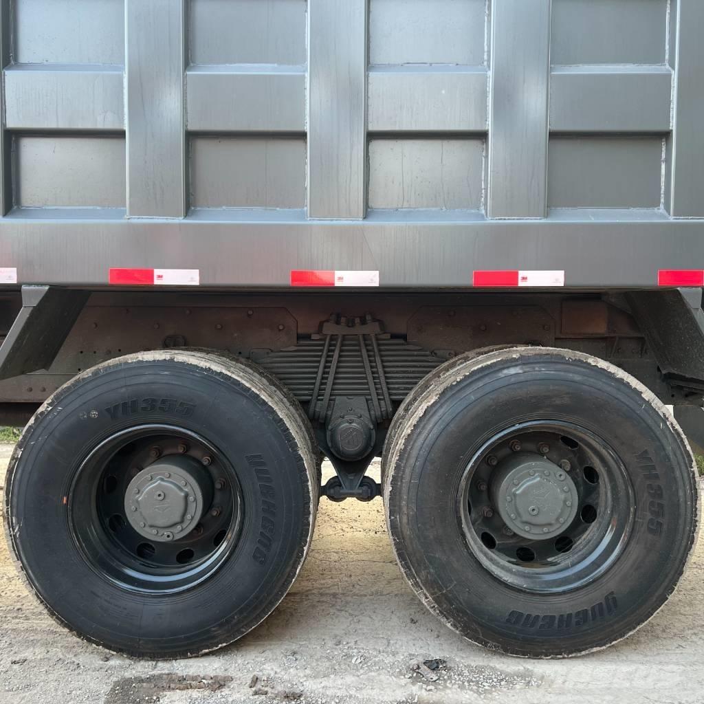 Howo 375 6x4 自卸式货车