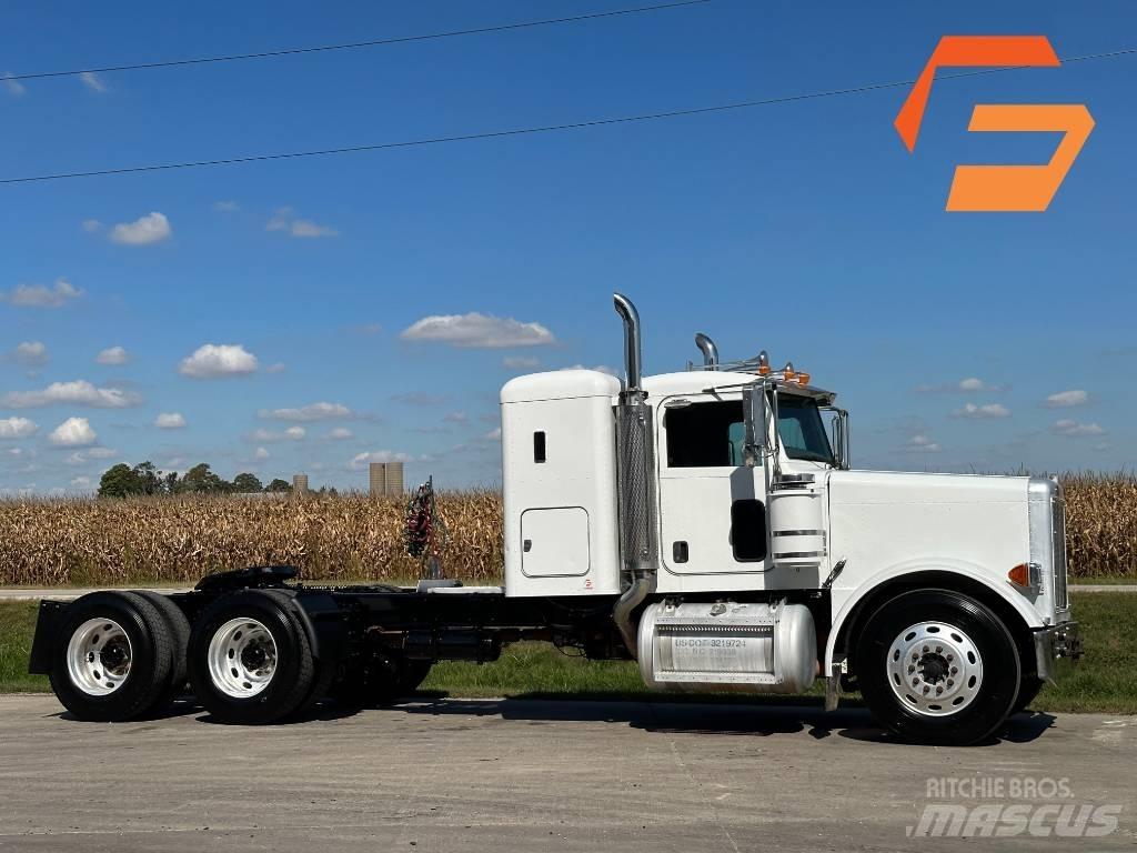 Peterbilt 379 牵引车