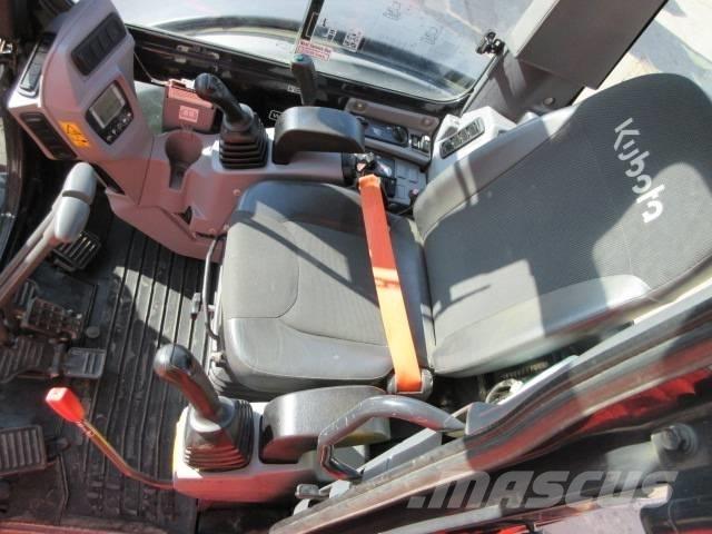 Kubota U 48-4 小型挖掘机