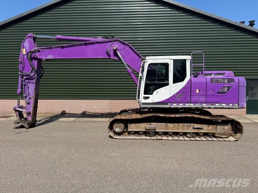 Hyundai HX 260 L 履带挖掘机