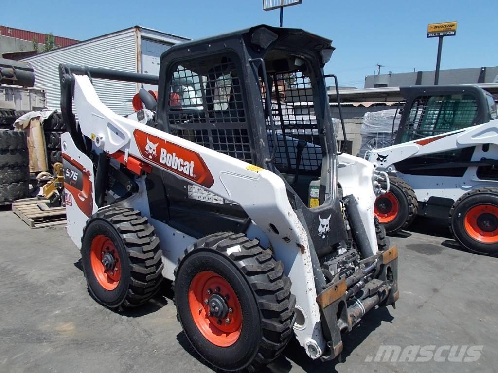 Bobcat S76 滑移装载机