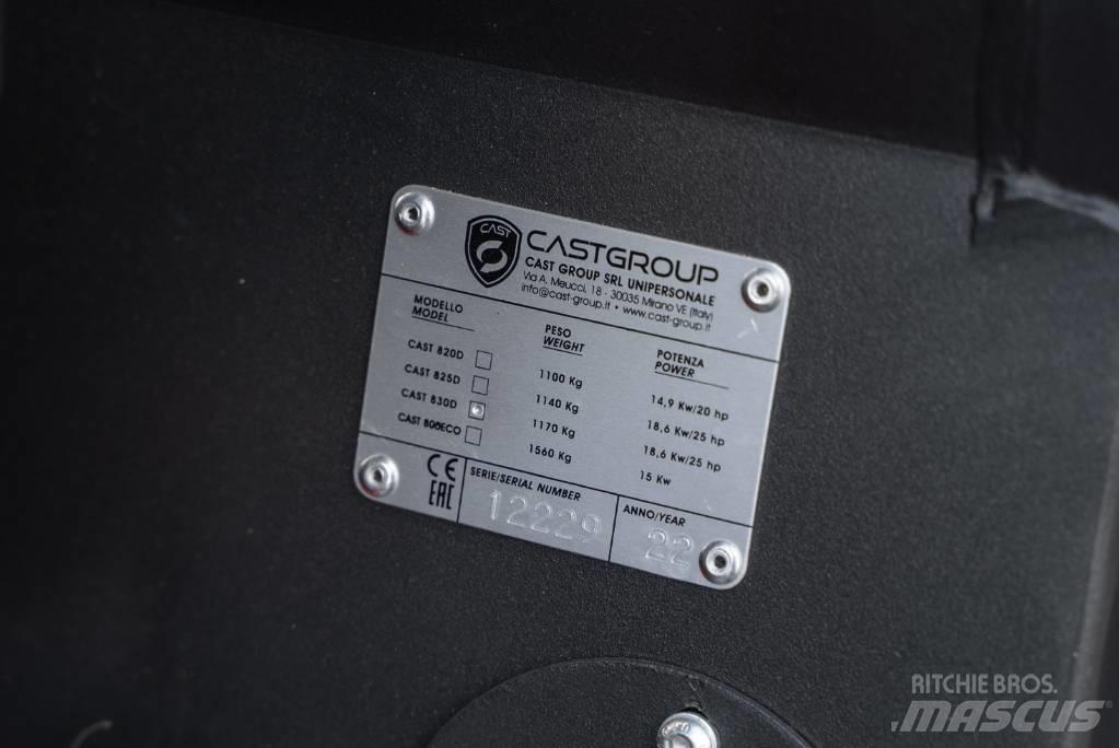 Cast 830D CARBON 小型装载机