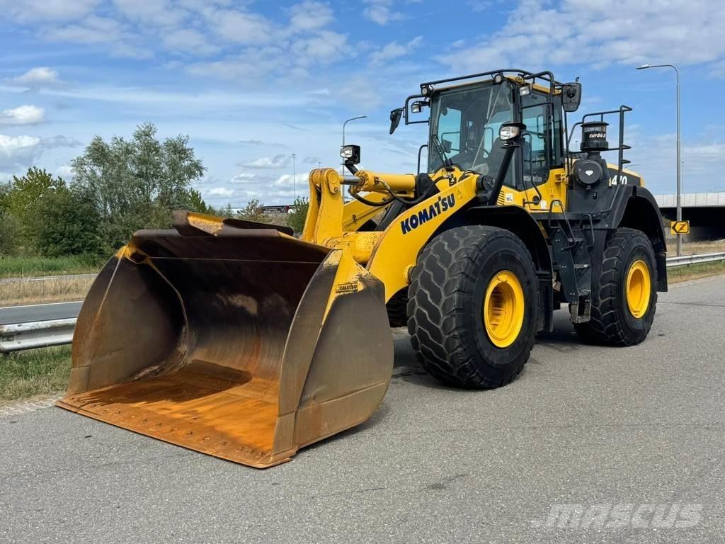 Komatsu WA470-8 轮式装载机