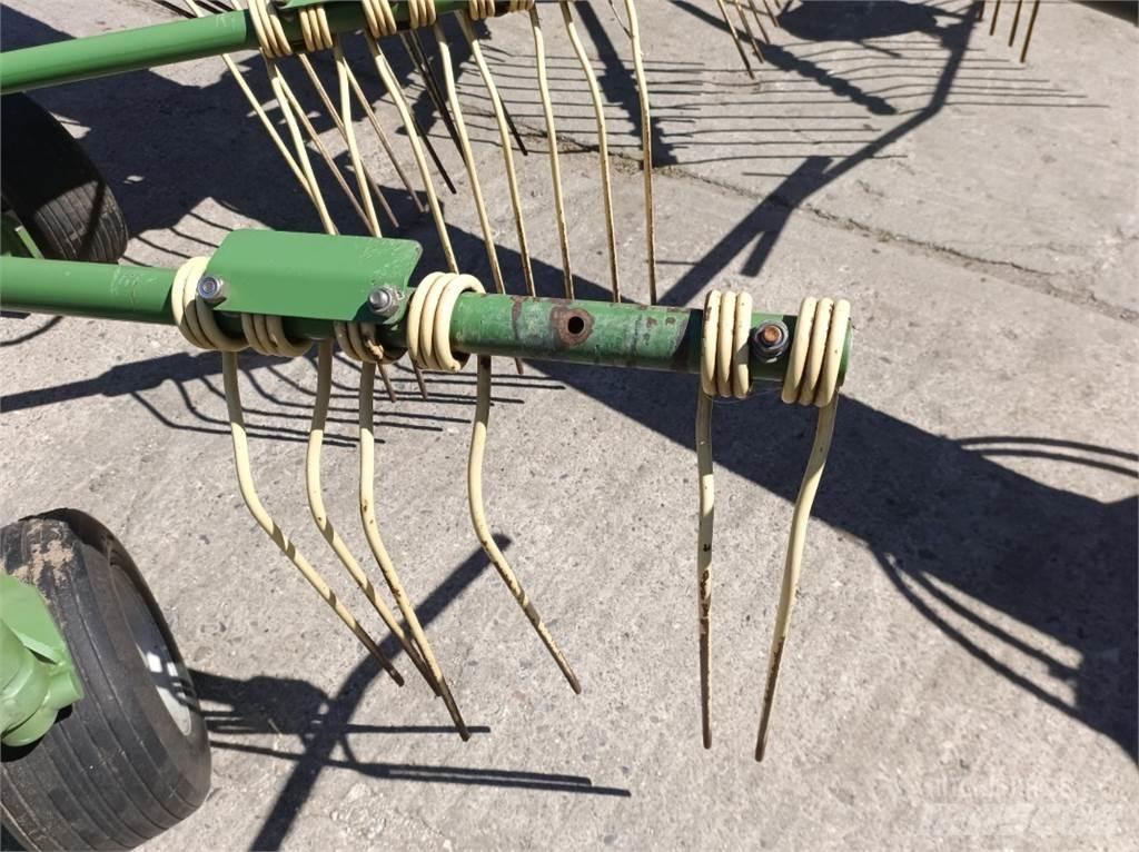 Krone Swadro 800 收割机