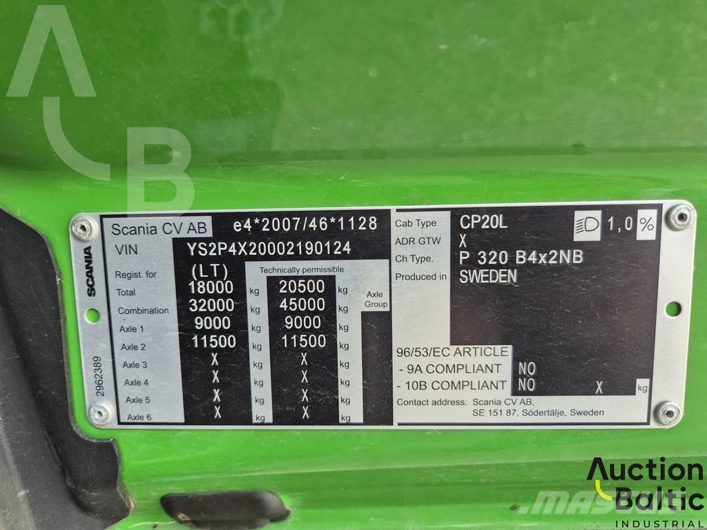 Scania P 320 平板栏板货车