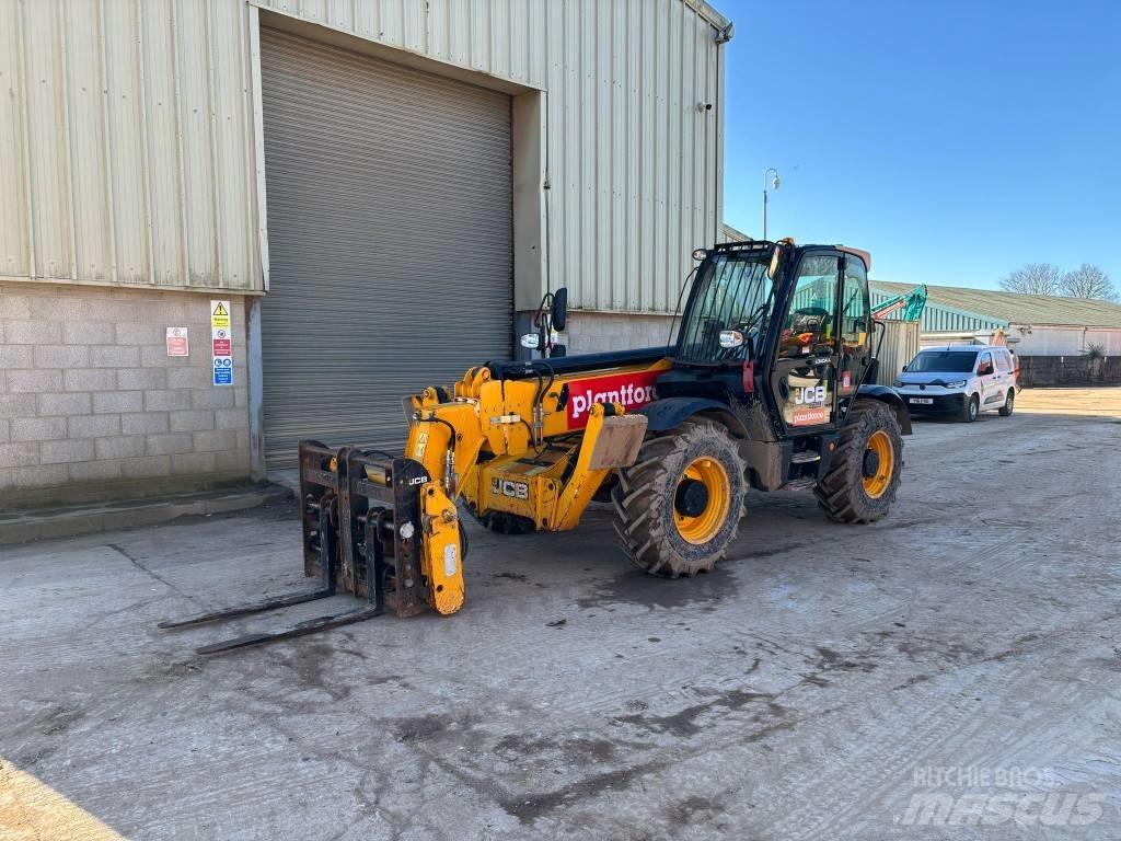 JCB 540-140 Hi Vis 伸缩臂叉装车|叉装车