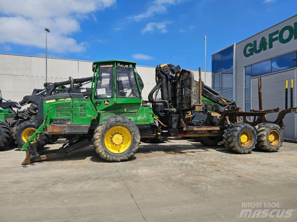 John Deere 1510G 集运机