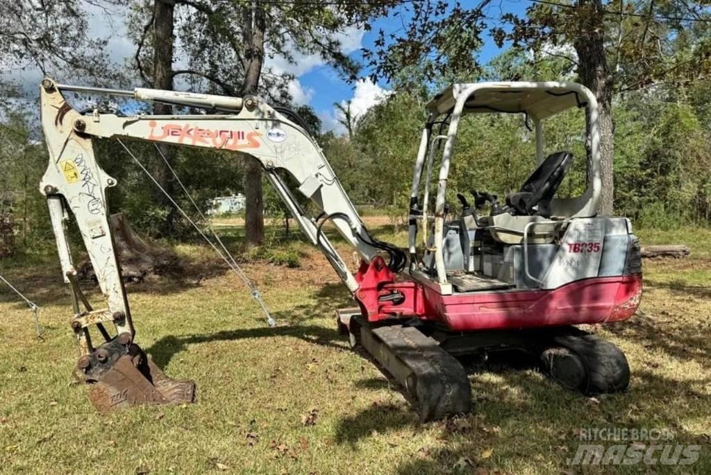 TAKEUCHI TB235 履带挖掘机