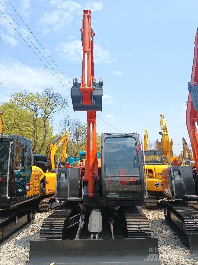Hitachi ZX 70 小型挖掘机