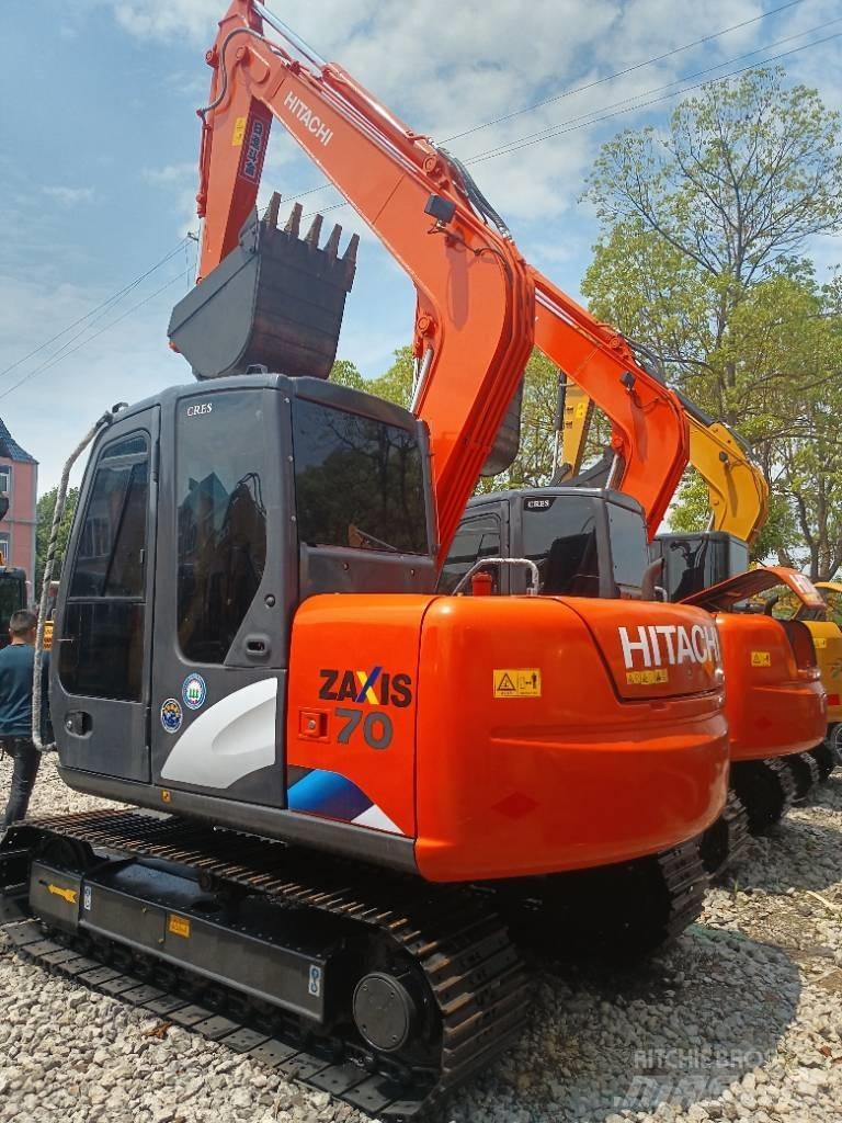 Hitachi ZX 70 小型挖掘机