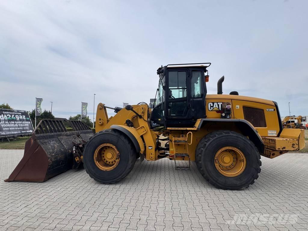 CAT 938 M 轮式装载机