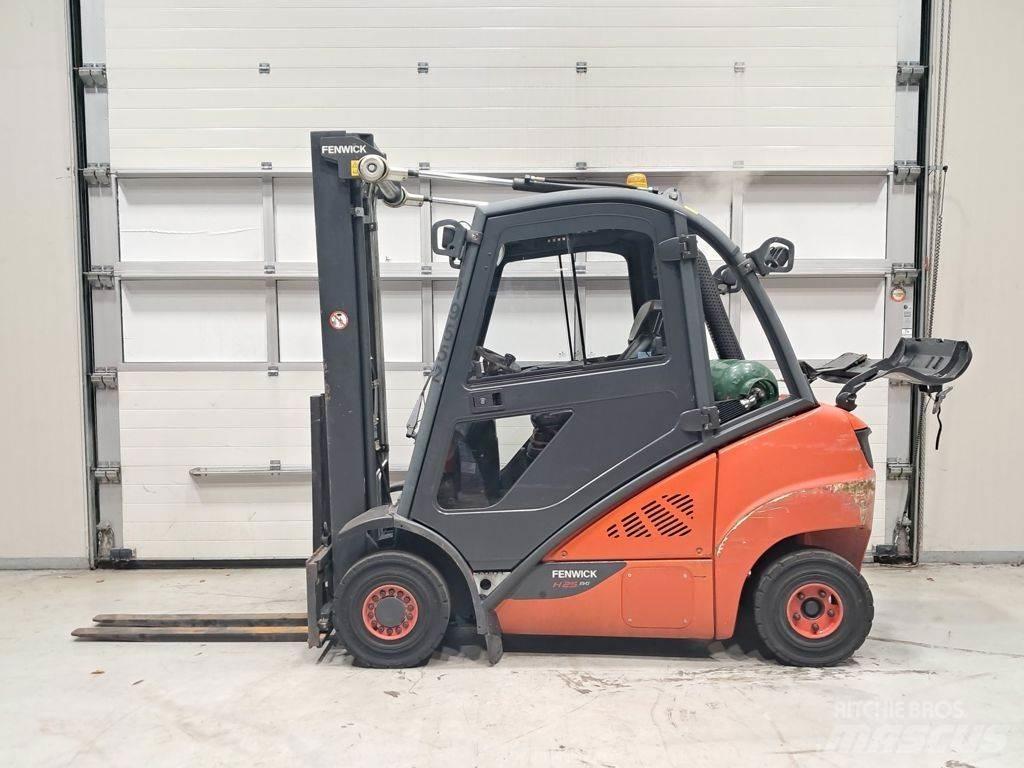 Linde H25T-02 天然气叉车