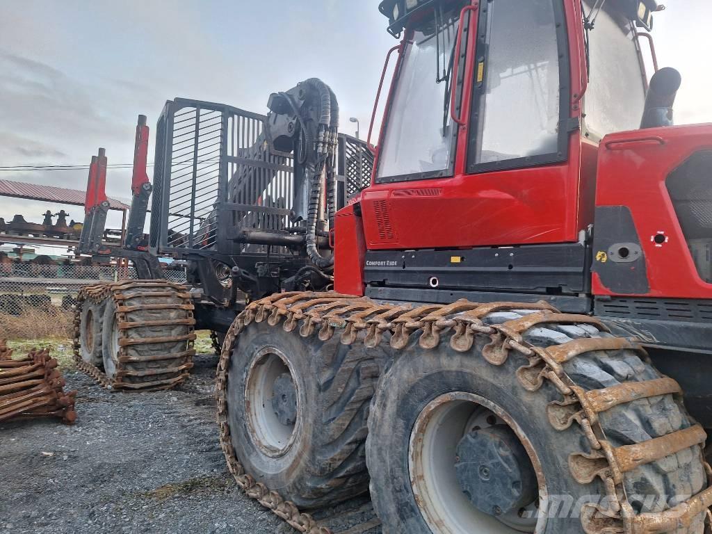 Komatsu 895 集运机