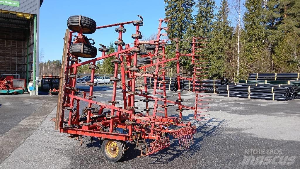Väderstad NZ 钉齿耙