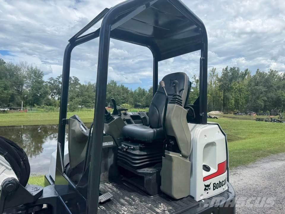 Bobcat E 50 小型挖掘机