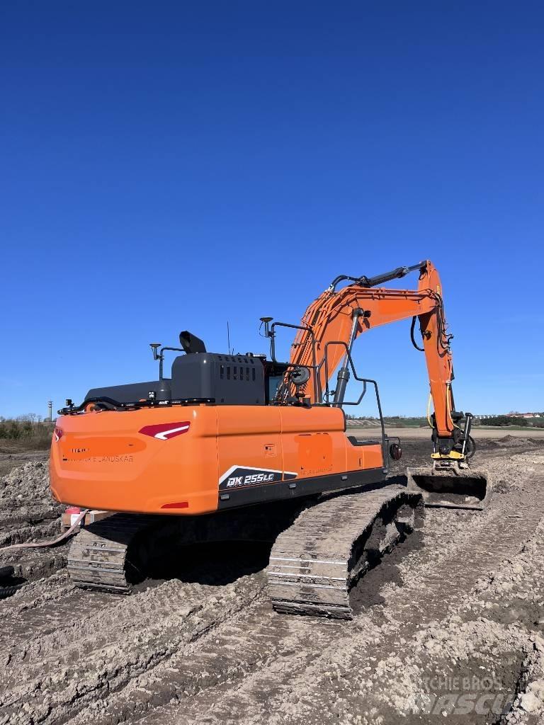 Doosan DX255 LC-7 履带挖掘机