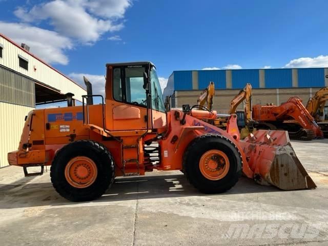 Fiat-Hitachi W170 轮式装载机