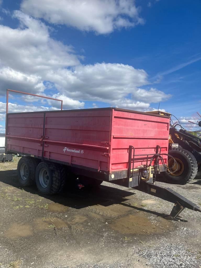 Kverneland Junkkari 箱式拖车