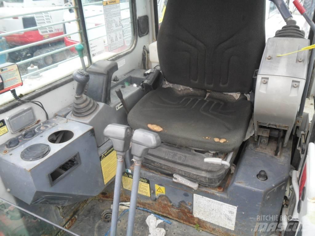 Takeuchi TB153FR 小型挖掘机