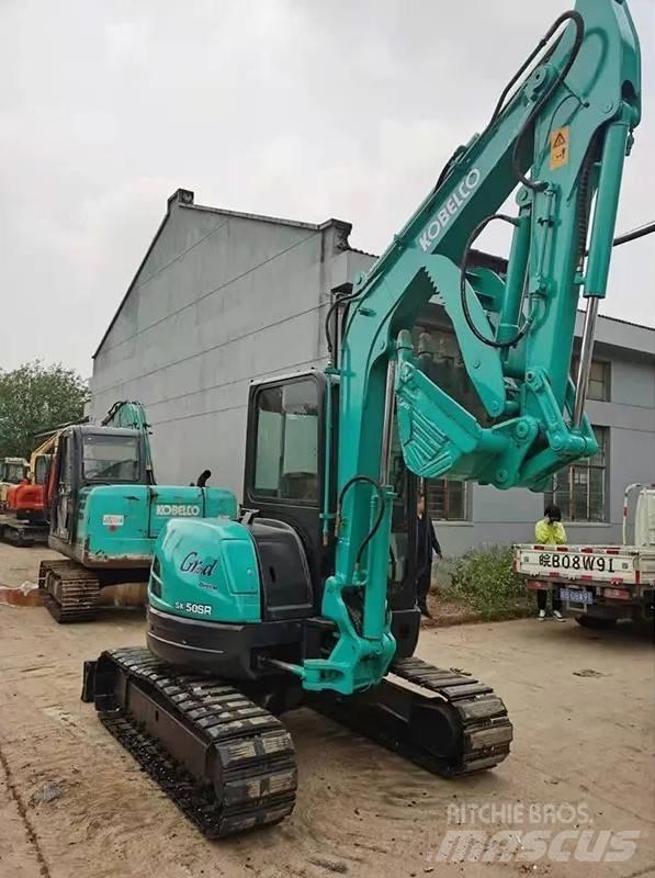 Kobelco SK50SR 履带挖掘机