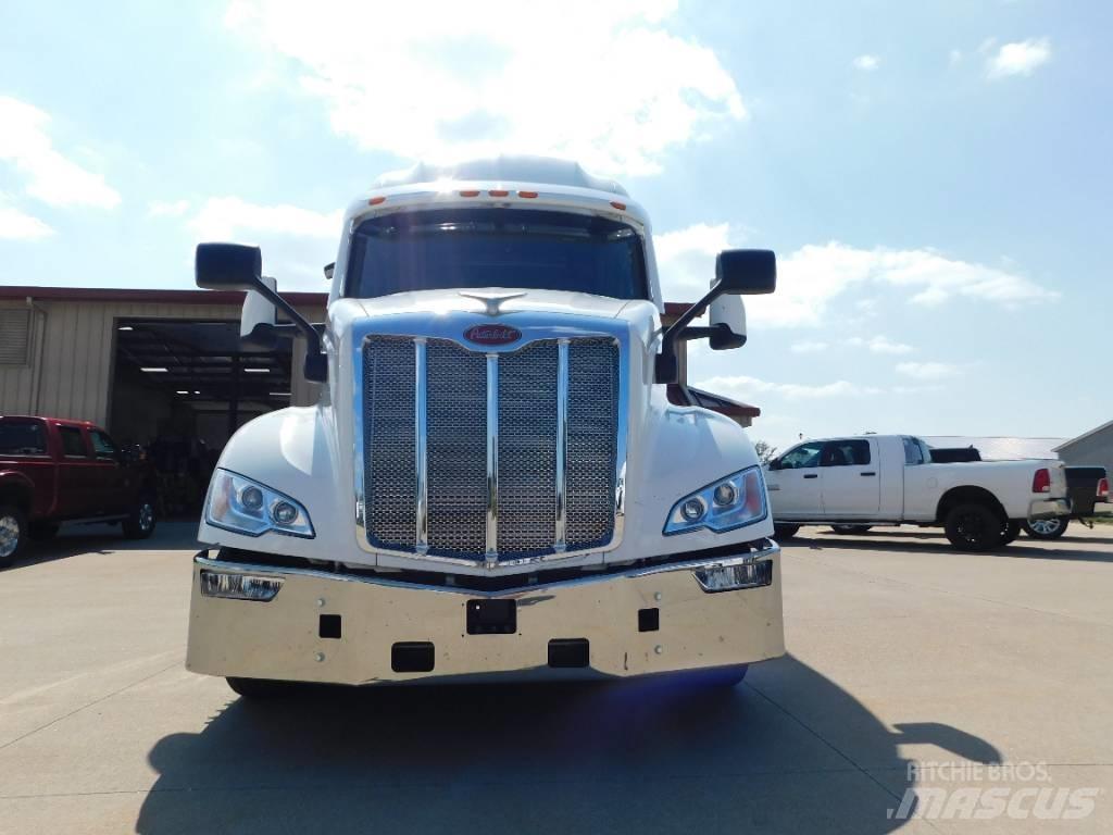 Peterbilt 579 牵引车
