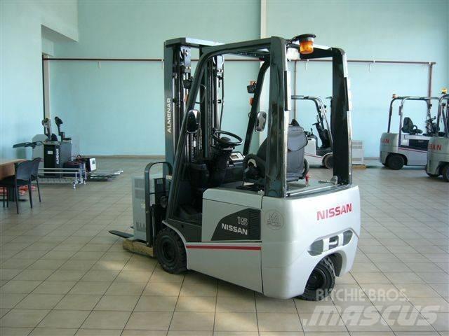 Nissan TX3-15 电动叉车