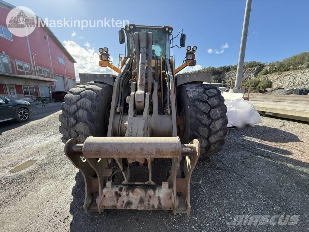 Volvo L 180 F 轮式装载机