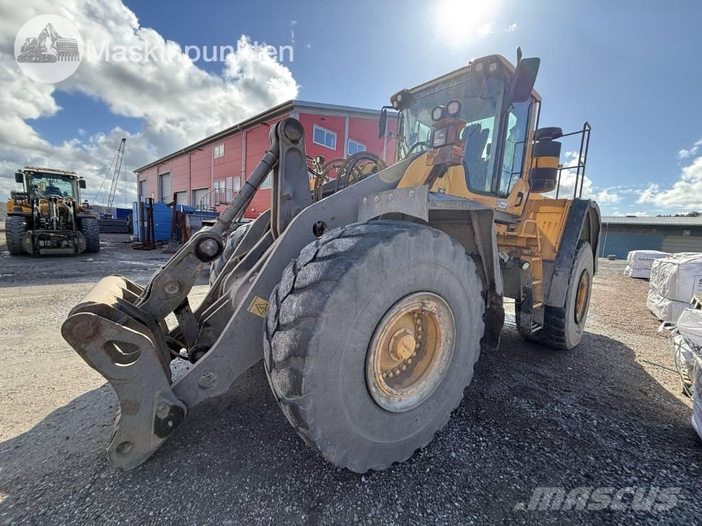Volvo L 180 F 轮式装载机