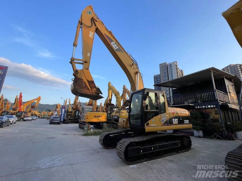 CAT 320C 中型挖掘机