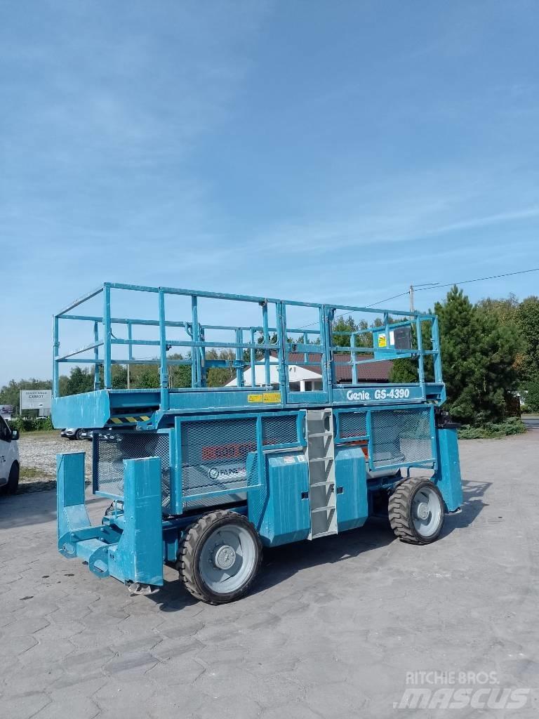 Genie 4390 剪叉式升降机