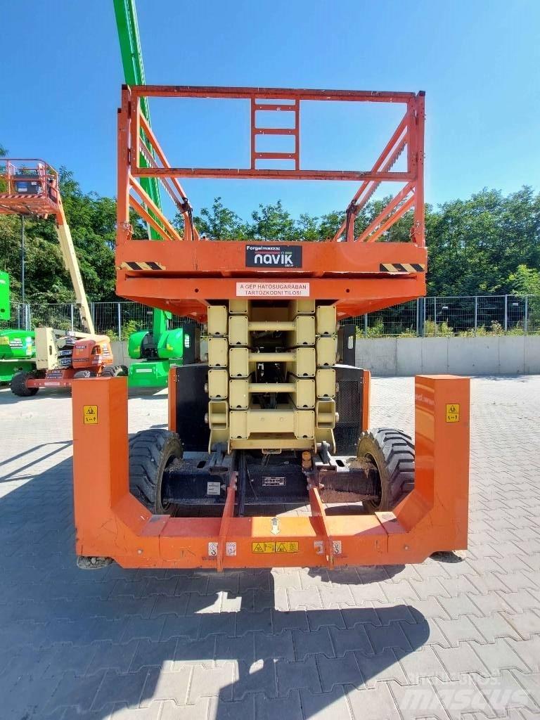 JLG 530 LRT 剪叉式升降机