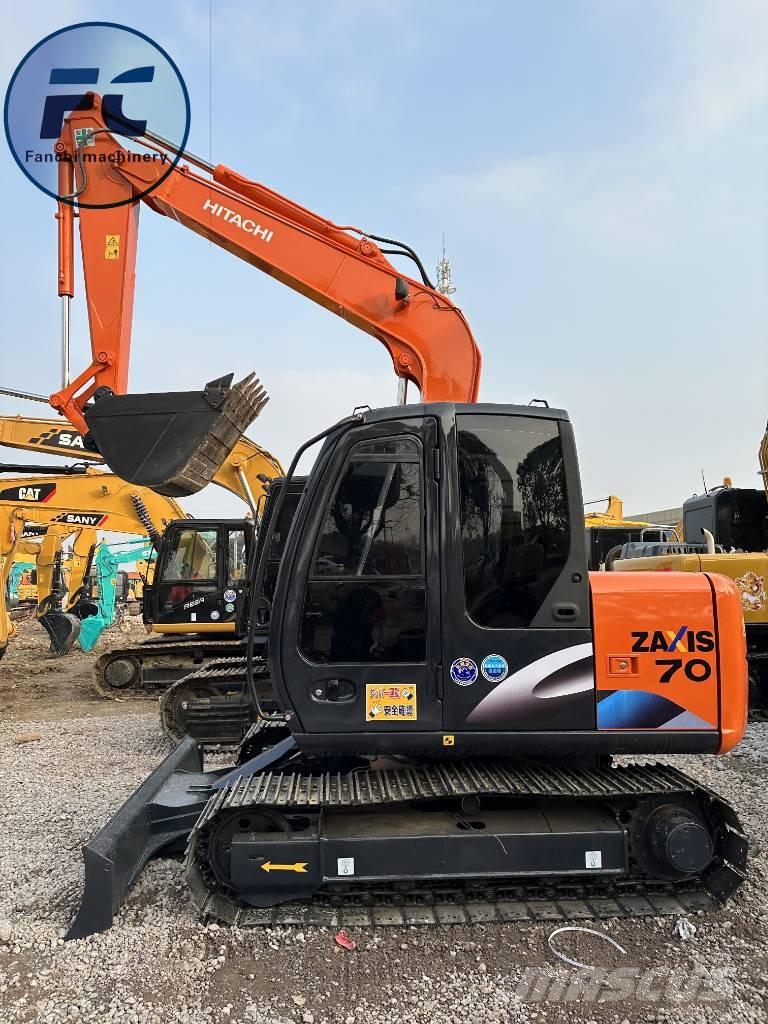 Hitachi ZX 70 履带挖掘机