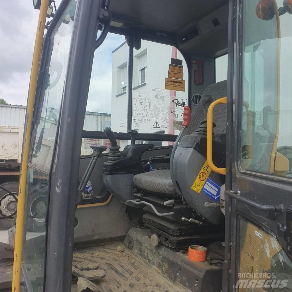 Volvo ECR 88 D 中型挖掘机