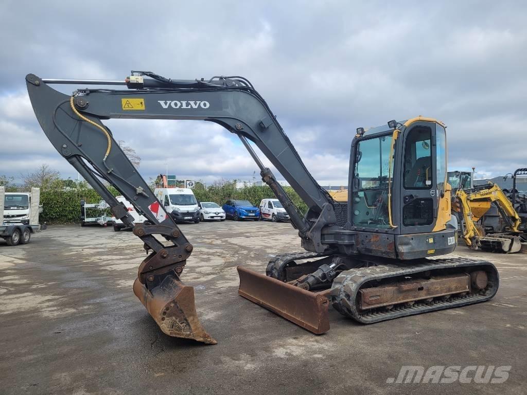 Volvo ECR 88 D 中型挖掘机