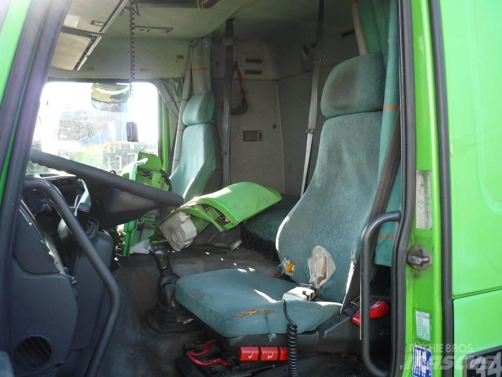 Volvo FM12 驾驶室与内部
