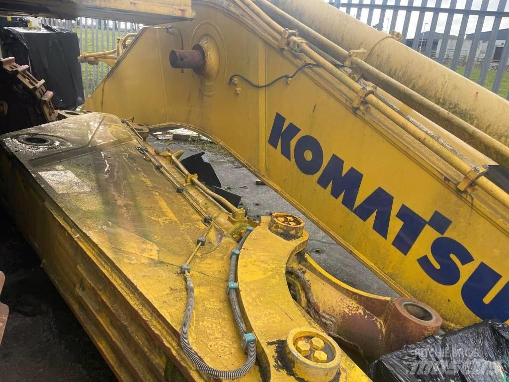 Komatsu PC700LC-11 履带挖掘机