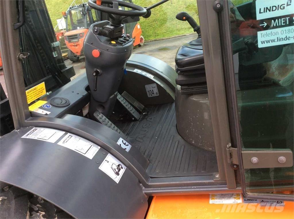 Ausa C500 HX4 越野叉车|叉装车