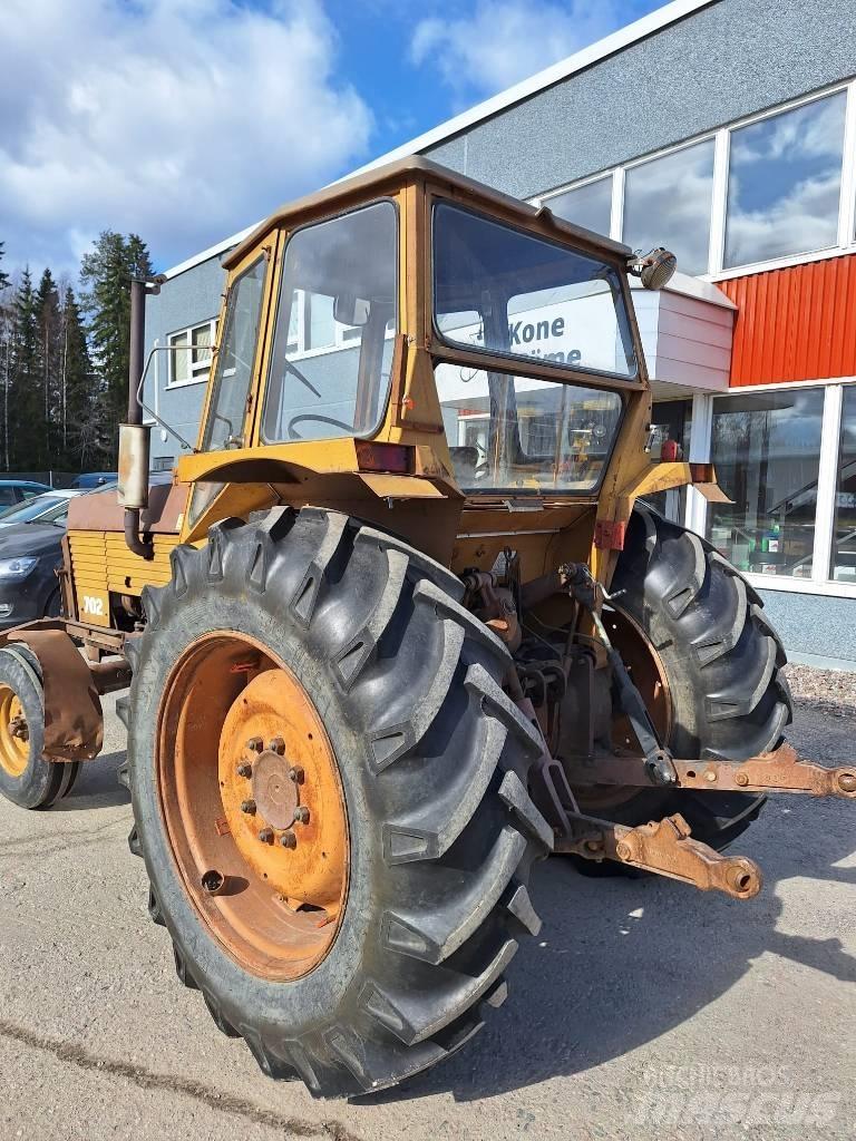 Valmet 702 拖拉机/农用车