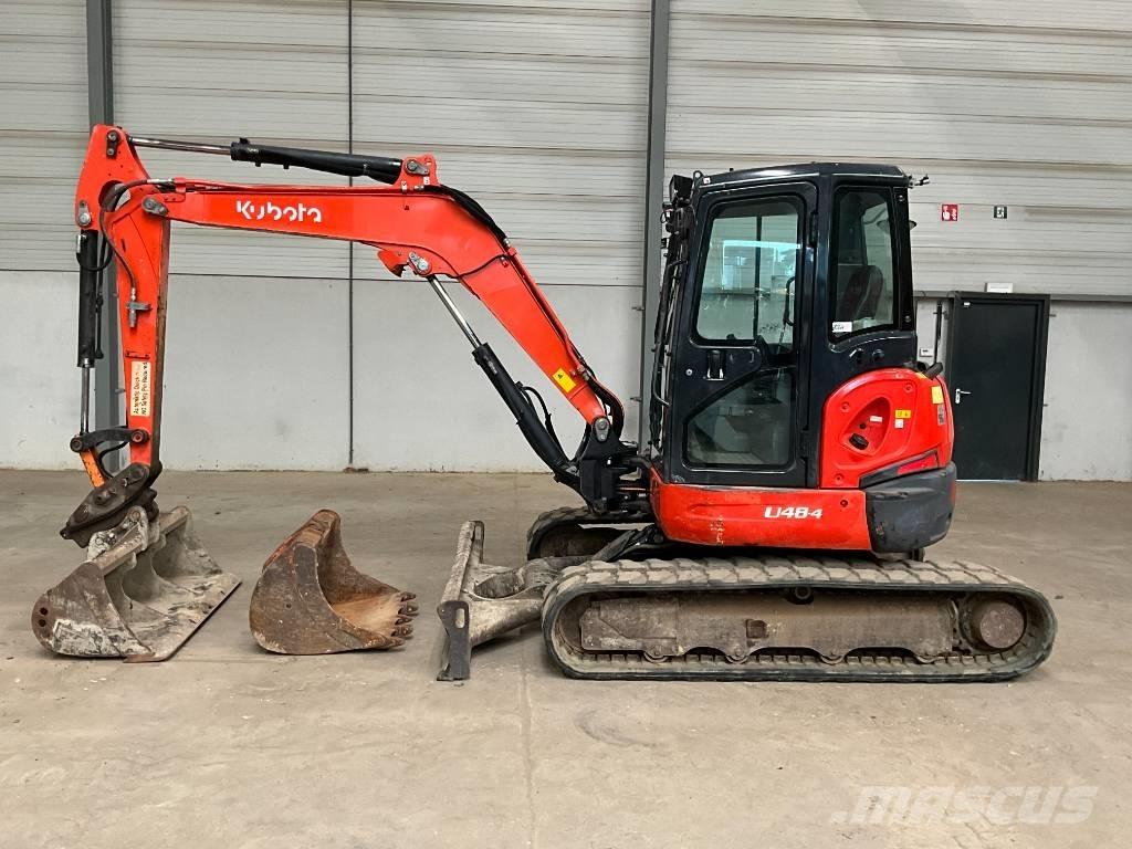 Kubota U 48-4 小型挖掘机