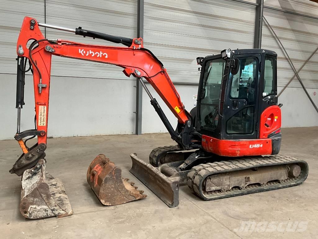 Kubota U 48-4 小型挖掘机