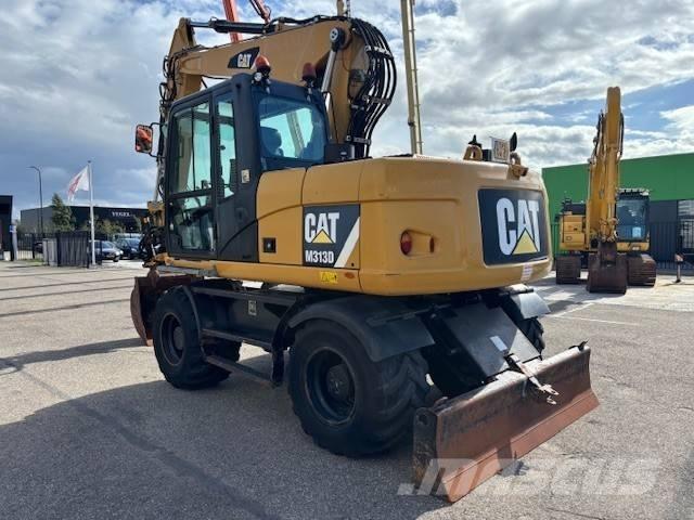 CAT M 313 D 轮式挖掘机
