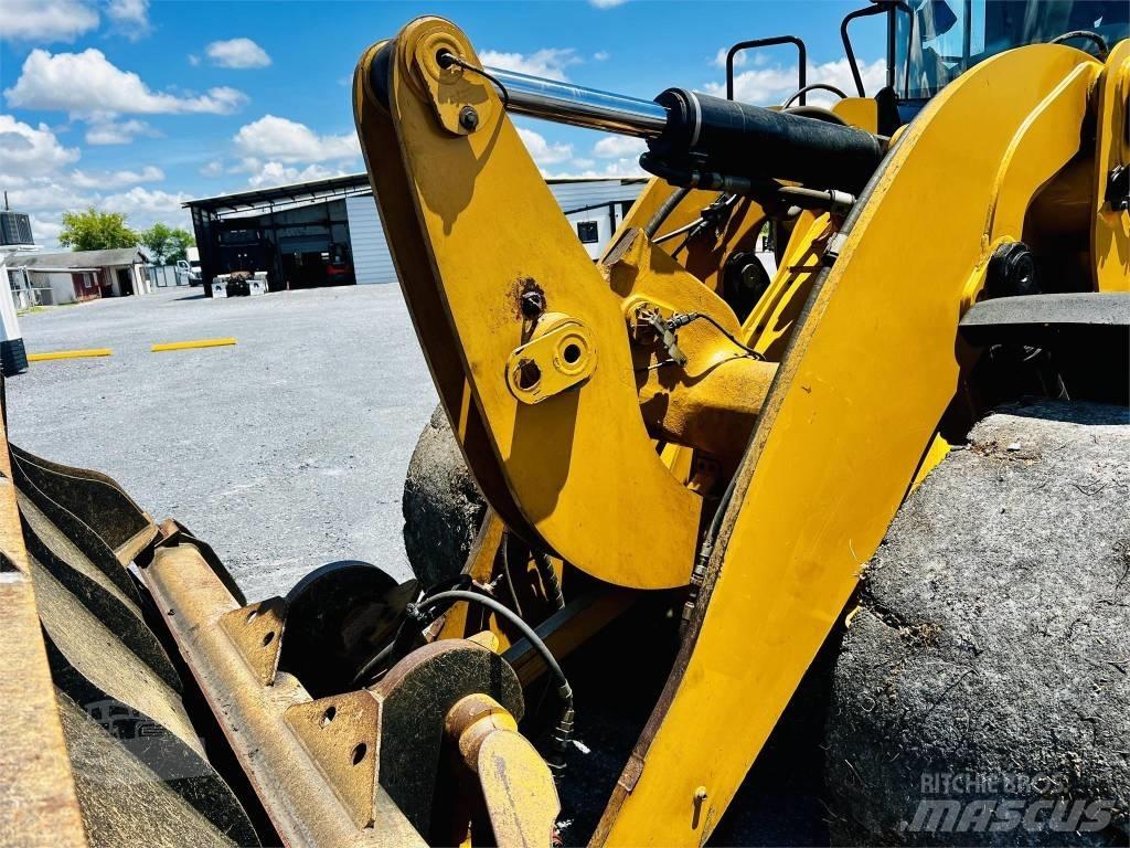 CAT 938 M 轮式装载机