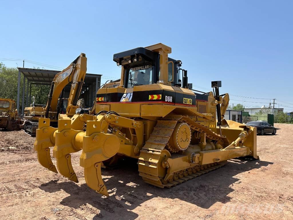 CAT D8R 履带式推土机