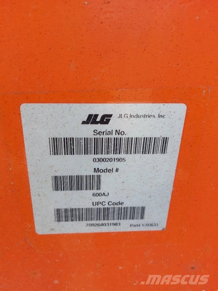 JLG 600AJ 曲臂高空工作平台