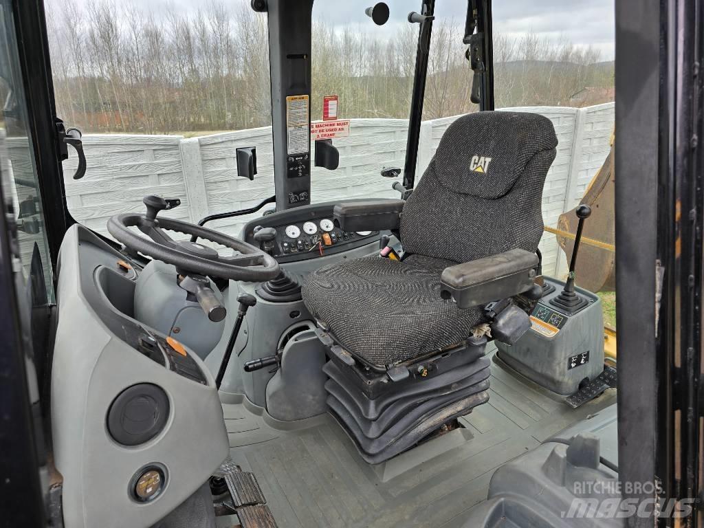 CAT 428 D 反铲装载机